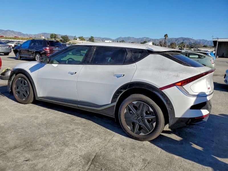 Photo 2 from auction – 2025 KIA EV6 LIGHT with VIN 5XYC34JA4SG009896