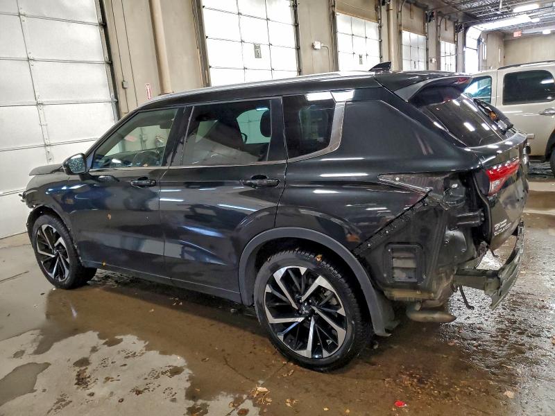 Photo 2 from auction – 2022 MITSUBISHI OUTLANDER with VIN JA4J4VA89NZ092863