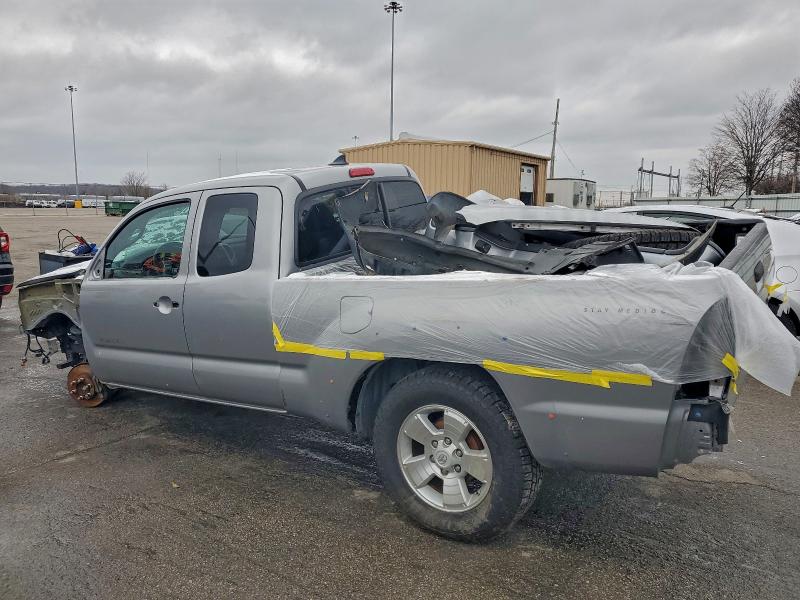 Photo 2 from auction – 2015 TOYOTA TACOMA with VIN 5TFTU4GN0FX081723