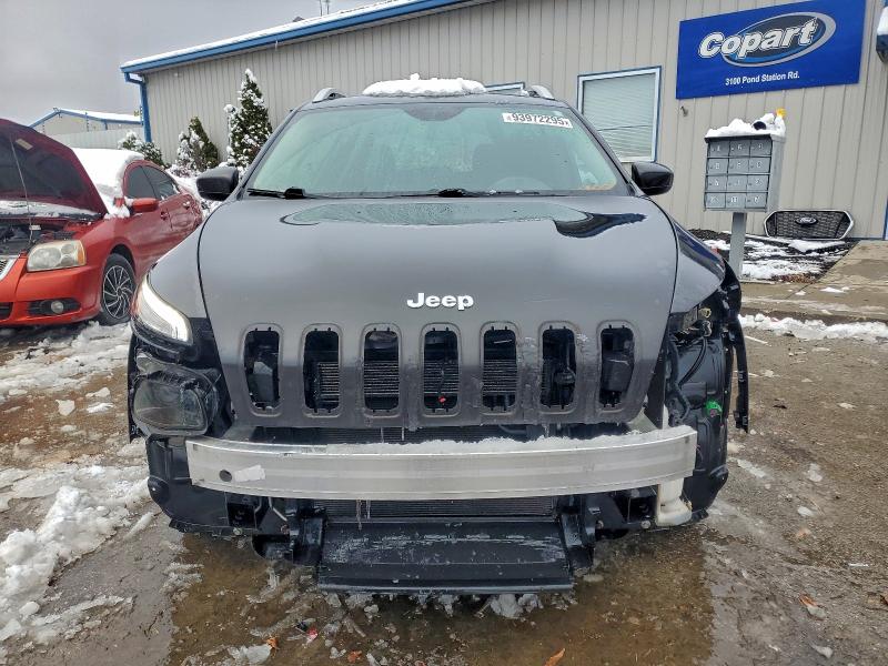 Photo 5 from auction – 2016 JEEP CHEROKEE L with VIN 1C4PJLCB4GW128114