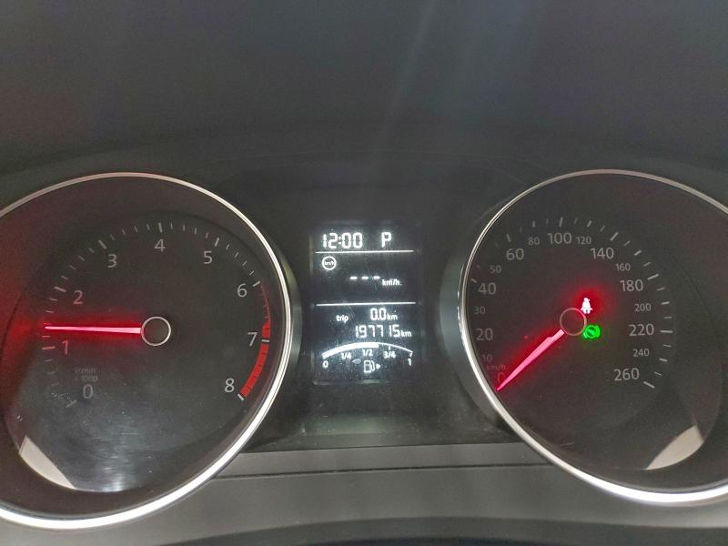 Photo 9 from auction – 2015 VOLKSWAGEN JETTA BASE with VIN 3VW2K7AJ4FM308360