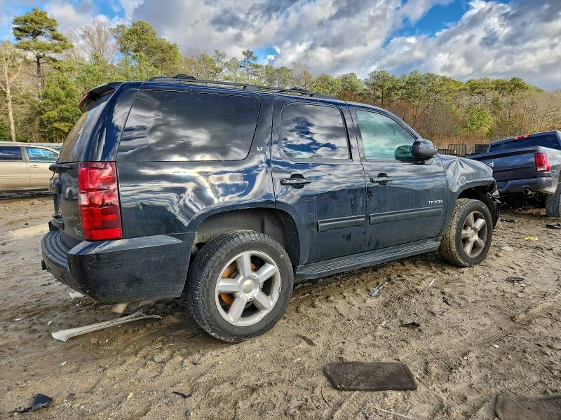 Photo 3 from auction – 2012 CHEVROLET TAHOE K150 with VIN 1GNSKBE09CR213740