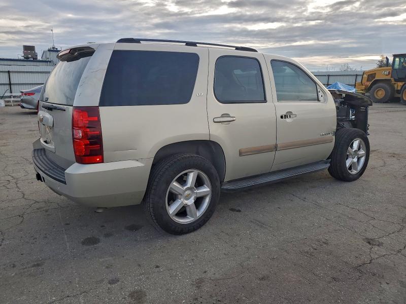 Photo 3 from auction – 2007 CHEVROLET TAHOE C150 with VIN 1GNFC13J97R181463