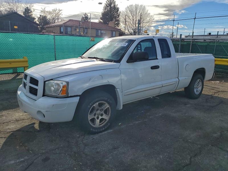 DODGE DAKOTA SLT 2006 with VIN 1D7HE42K36S701726 - Photo from auction
