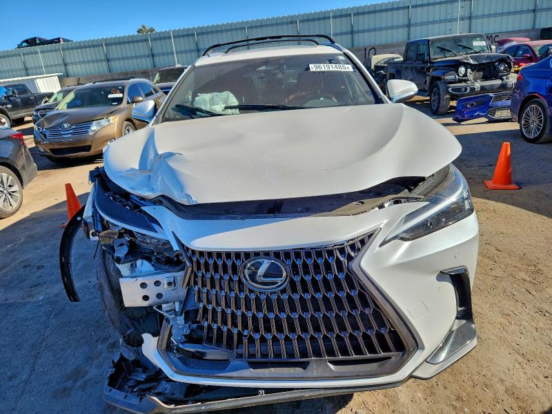 Photo 5 from auction – 2025 LEXUS NX with VIN JTJGKCEZ1S5025901