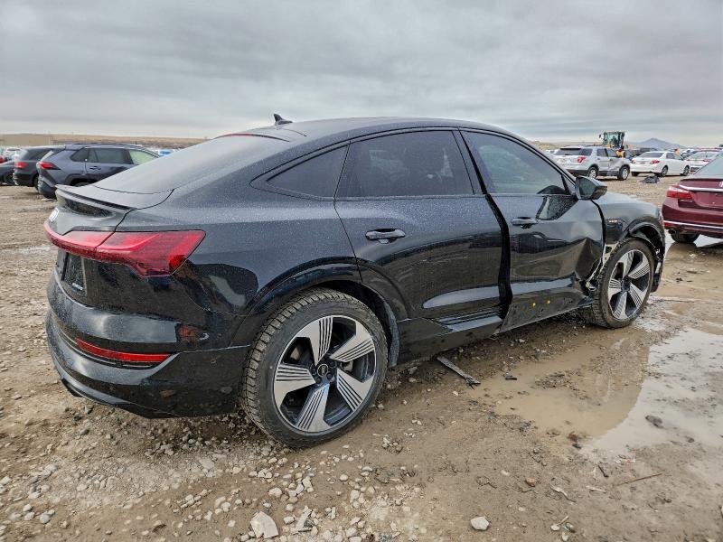 Photo 3 from auction – 2021 AUDI E-TRON SPO with VIN WA13AAGE6MB038399