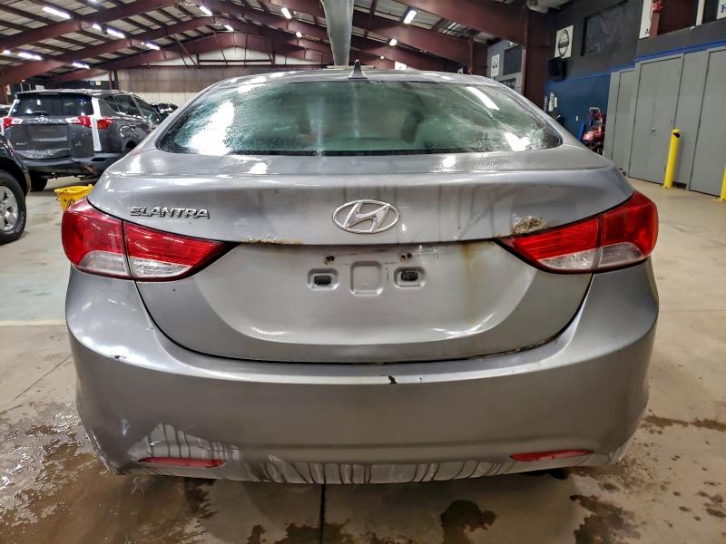 Photo 6 from auction – 2012 HYUNDAI ELANTRA with VIN KMHDH4AE2CU195992