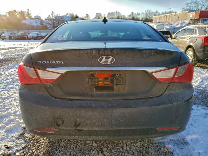 Photo 6 from auction – 2013 HYUNDAI SONATA GLS with VIN 5NPEB4AC9DH766253