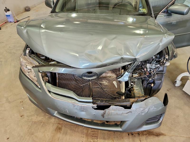 Photo 11 from auction – 2011 TOYOTA CAMRY BASE with VIN 4T1BF3EKXBU732209