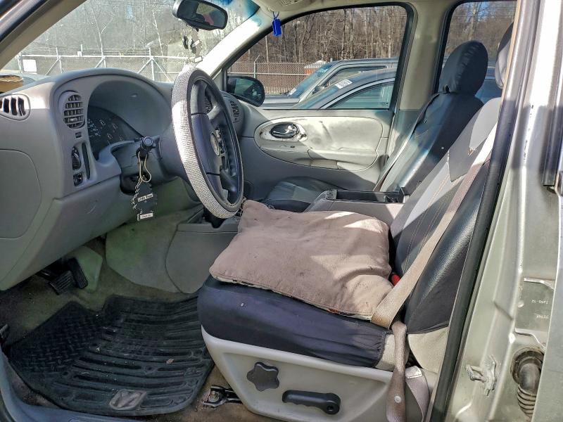 Photo 7 from auction – 2006 CHEVROLET TRAILBLAZE with VIN 1GNDT13S462100327