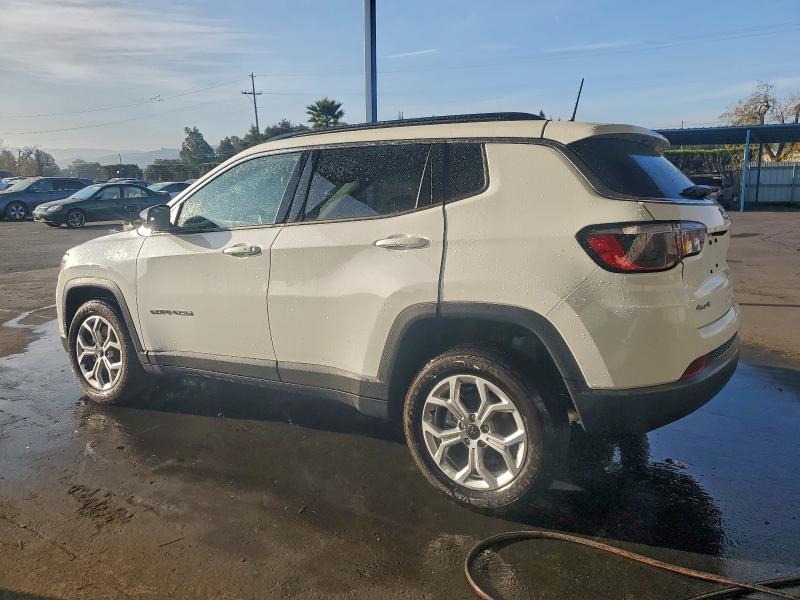 Photo 2 from auction – 2025 JEEP COMPASS LA with VIN 3C4NJDBNXST619147