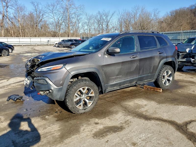 JEEP CHEROKEE T 2014 with VIN 1C4PJMBS6EW210706 - Photo from auction