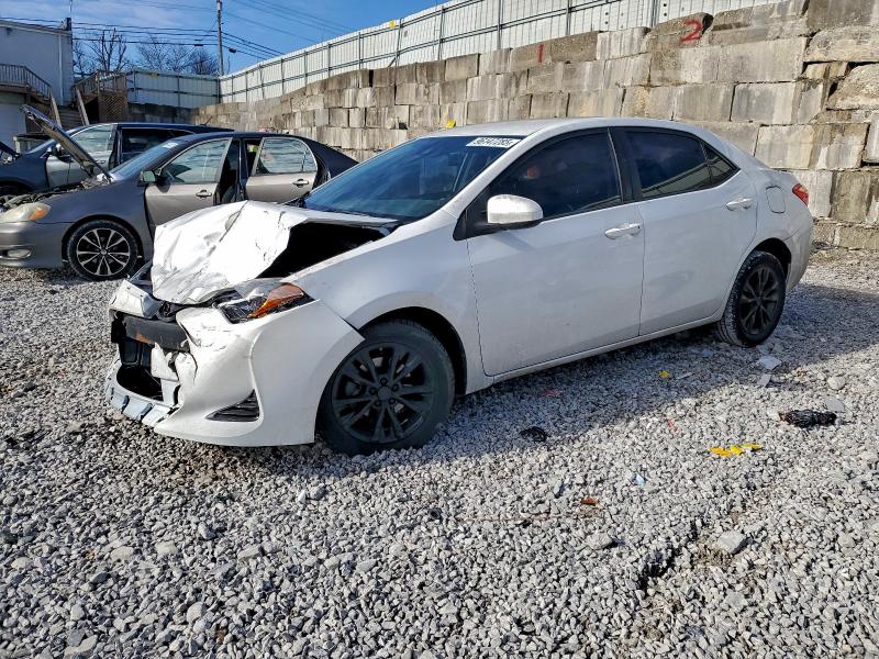 TOYOTA COROLLA L 2017 con VIN 2T1BURHE6HC875148 - Foto de la subasta