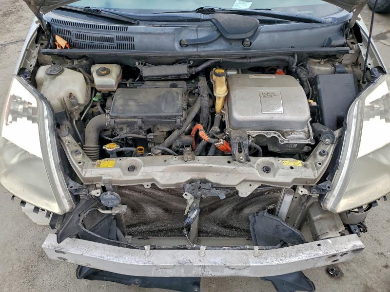Photo 11 from auction – 2005 TOYOTA PRIUS with VIN JTDKB20U453119399
