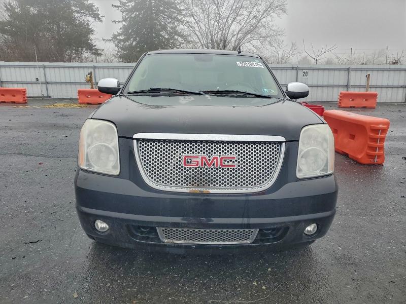 Photo 5 from auction – 2007 GMC YUKON DENA with VIN 1GKFK63857J341427