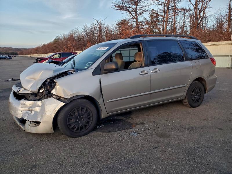 TOYOTA SIENNA 2007 with VIN 5TDZK23C87S090573 - Photo from auction