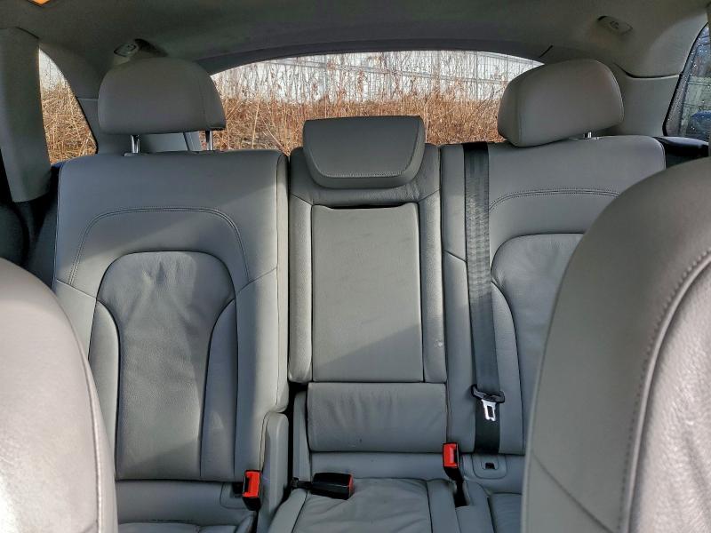 Photo 10 from auction – 2015 AUDI Q5 PREMIUM with VIN WA1LFAFPXFA011090