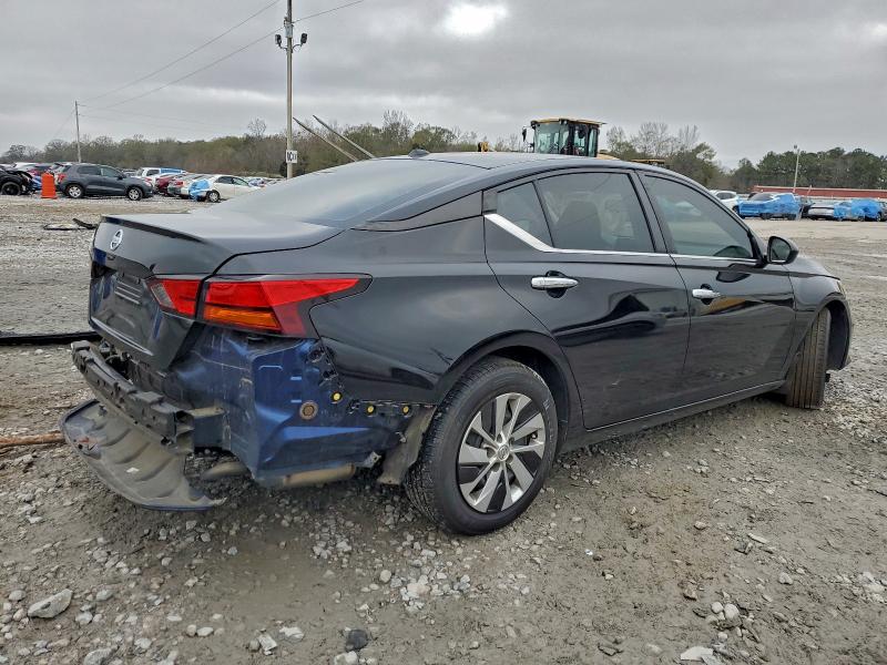 Photo 3 from auction – 2019 NISSAN ALTIMA S with VIN 1N4BL4BV3KC187581