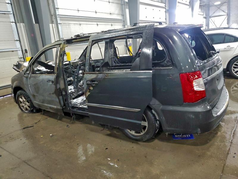 Photo 2 from auction – 2011 CHRYSLER TOWN & COU with VIN 2A4RR5DG3BR617199