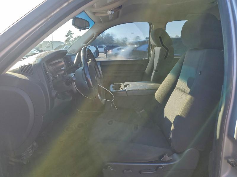 Photo 7 from auction – 2010 CHEVROLET SILVERADO with VIN 3GCRCSE03AG109701