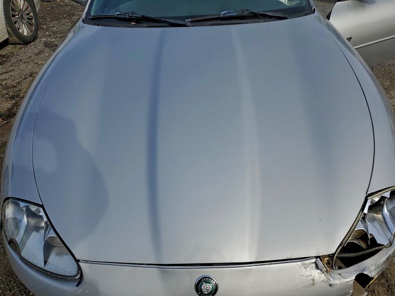 Фото 11 с аукциона – 2000 JAGUAR XK8 с VIN SAJJA42C0YNA00843