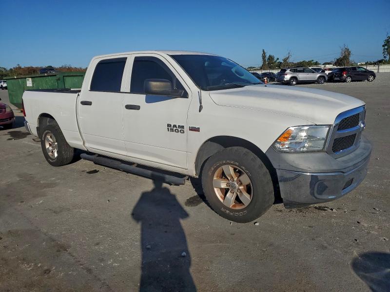 Photo 4 from auction – 2015 RAM 1500 ST with VIN 1C6RR7ST6FS699569