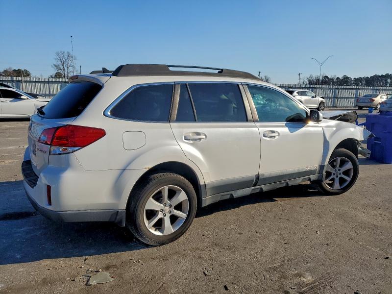 Снимка 3 от търг – 2014 SUBARU OUTBACK 2. с VIN 4S4BRCCC8E3242929