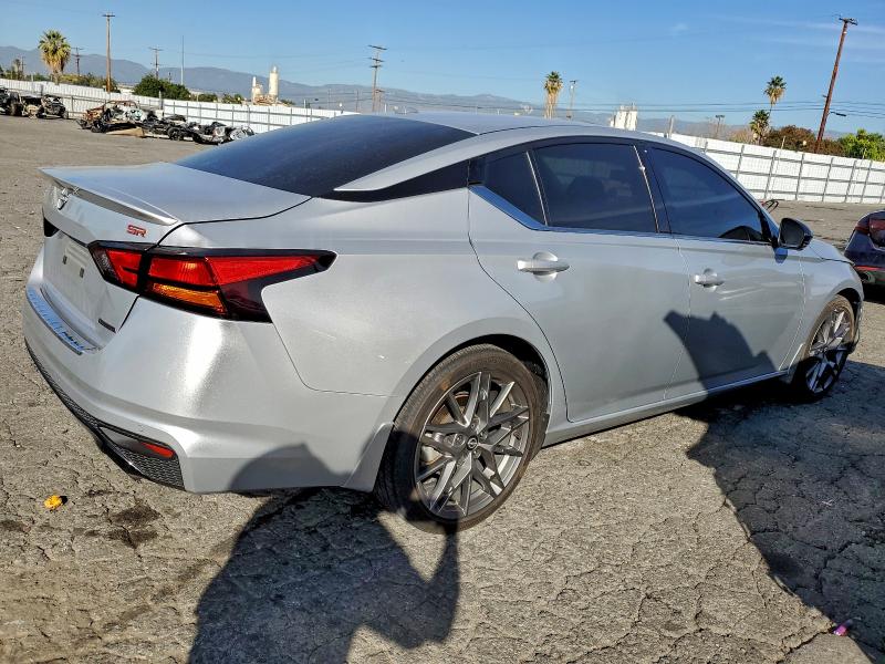 Photo 3 from auction – 2023 NISSAN ALTIMA SR with VIN 1N4AL4CV7PN301040