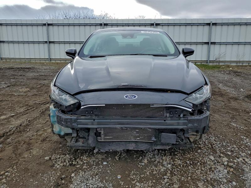 Photo 5 from auction – 2019 FORD FUSION with VIN 3FA6P0LU4KR172223