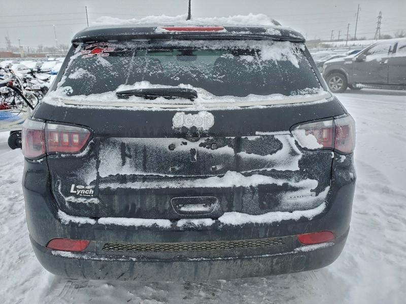 Photo 6 from auction – 2017 JEEP COMPASS with VIN 3C4NJDBBXHT624475