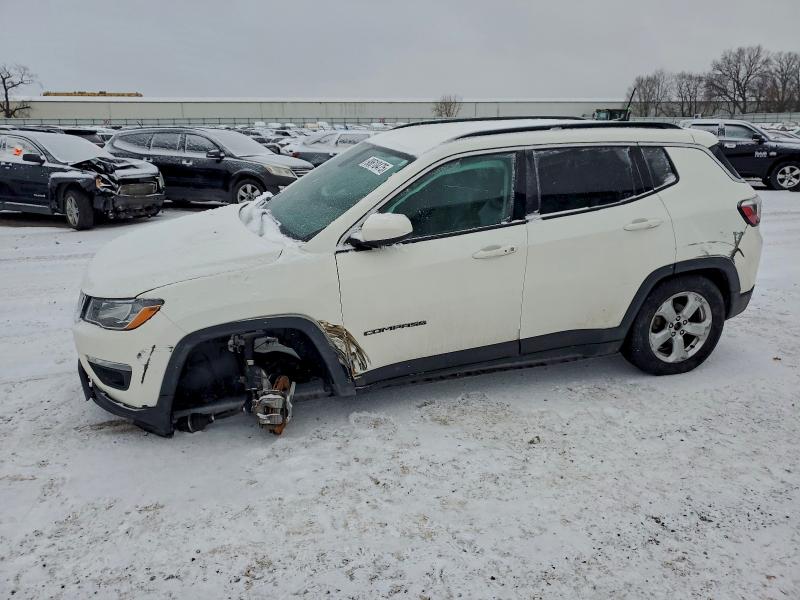 JEEP COMPASS LA 2018 with VIN 3C4NJDBBXJT259057 - Photo from auction