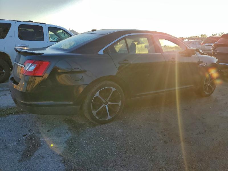 Photo 3 from auction – 2012 FORD TAURUS SEL with VIN 1FAHP2EW4CG101387