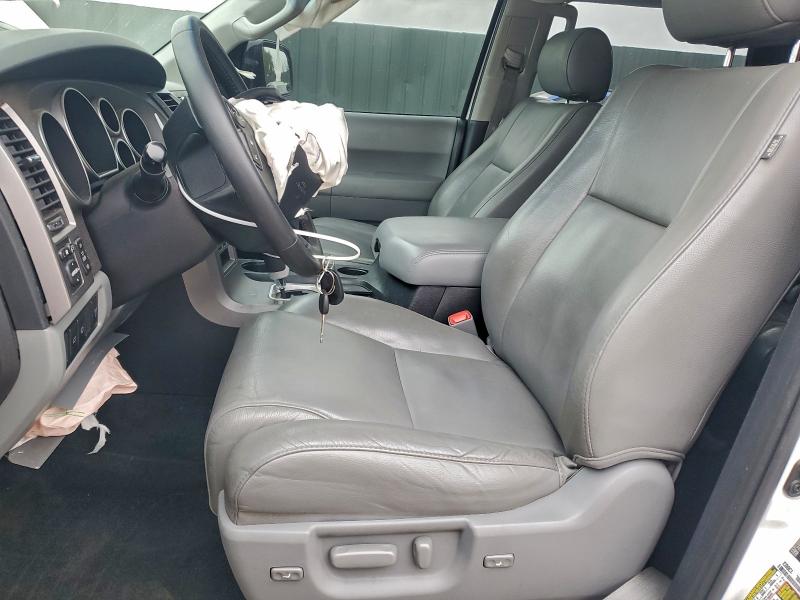 Photo 7 from auction – 2012 TOYOTA SEQUOIA LI with VIN 5TDJY5G18CS064717