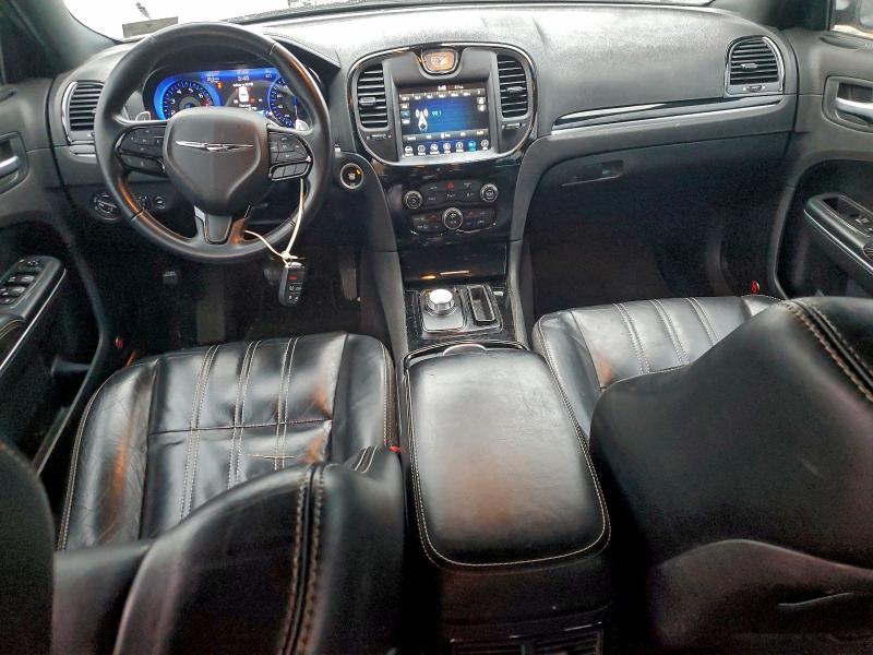 Photo 8 from auction – 2018 CHRYSLER 300 S with VIN 2C3CCABG3JH267039