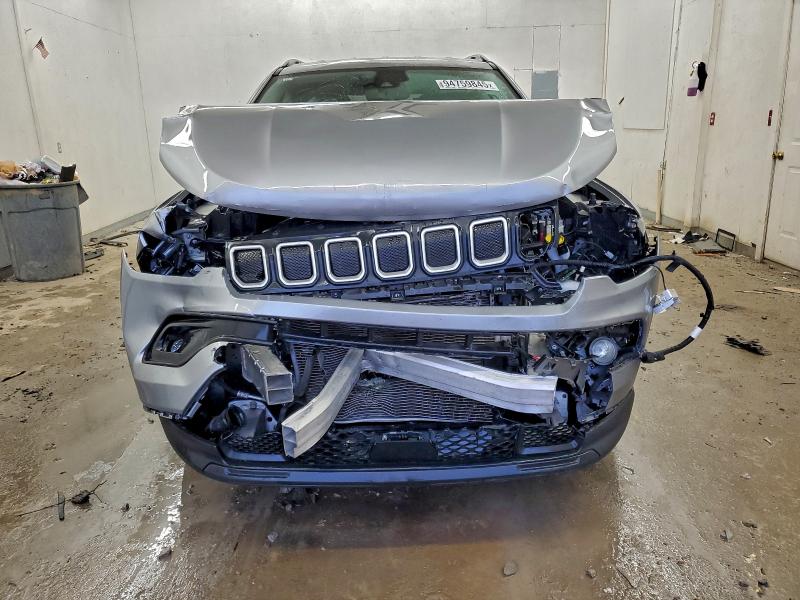 Photo 5 from auction – 2022 JEEP COMPASS LA with VIN 3C4NJCBB1NT150499
