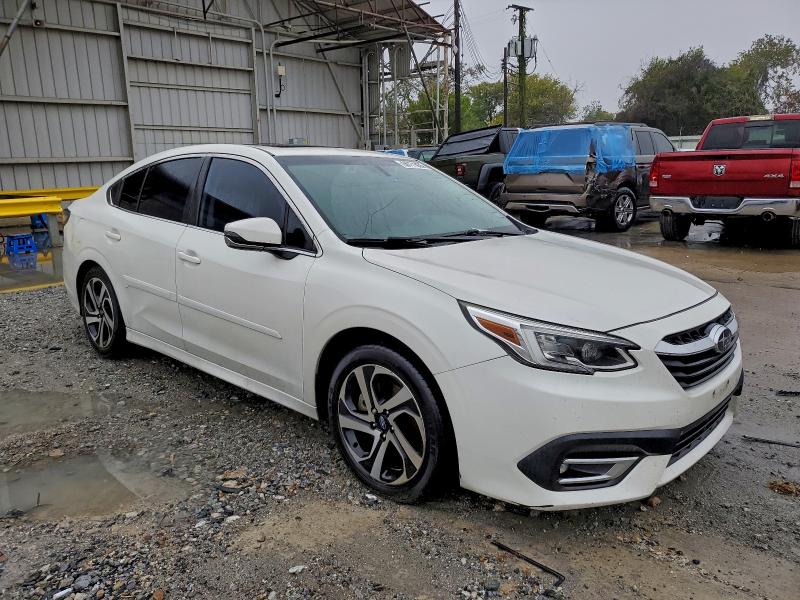 Photo 4 from auction – 2020 SUBARU LEGACY LIM with VIN 4S3BWAN68L3024608