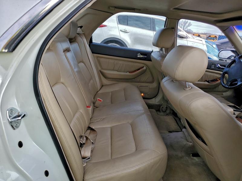 Снимка 10 от търг – 1994 ACURA LEGEND LS с VIN JH4KA7674RC000645