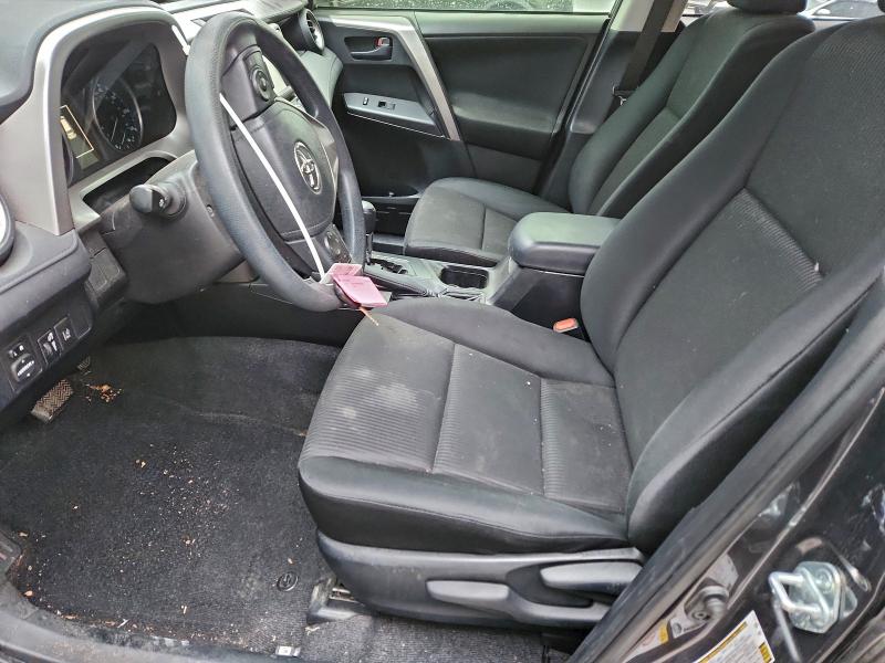 Photo 7 from auction – 2017 TOYOTA RAV4 LE with VIN JTMZFREV3HJ137311
