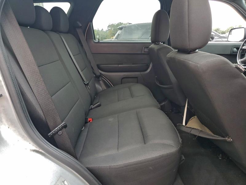 Photo 11 from auction – 2010 FORD ESCAPE XLT with VIN 1FMCU0D77AKD24444