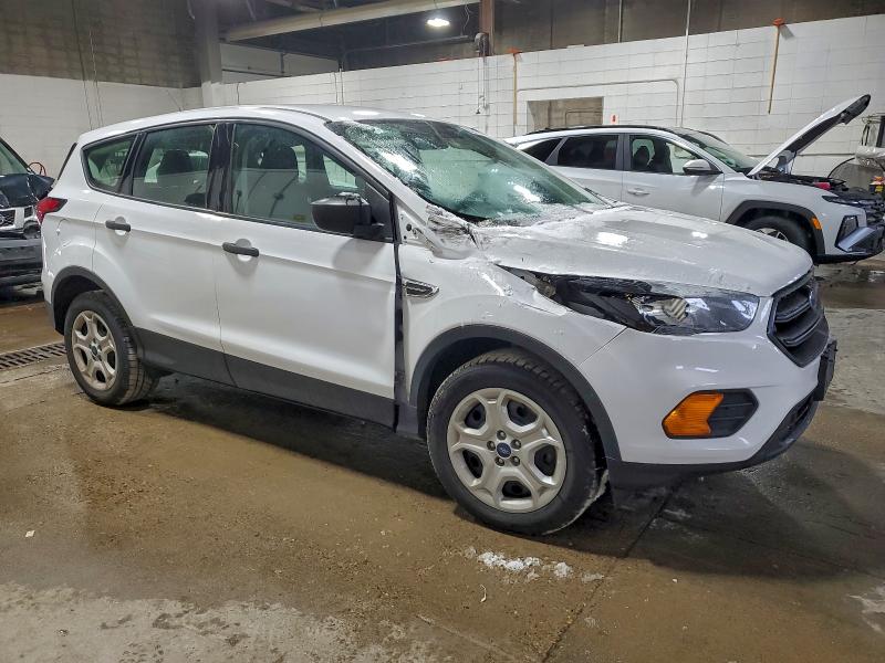 Photo 4 from auction – 2019 FORD ESCAPE with VIN 1FMCU0F74KUA19728
