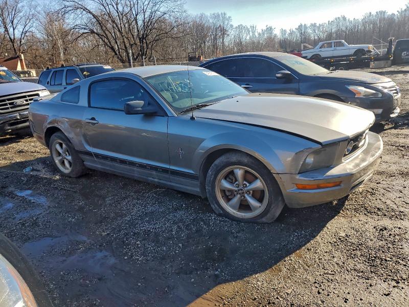 Photo 4 from auction – 2008 FORD MUSTANG with VIN 1ZVHT80N285126327