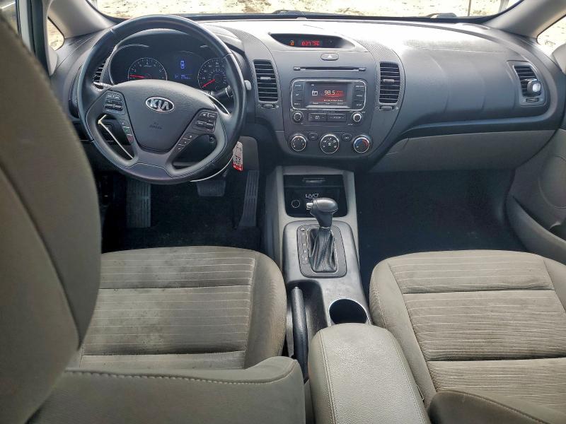 Photo 8 from auction – 2015 KIA FORTE EX with VIN KNAFX4A84F5302241