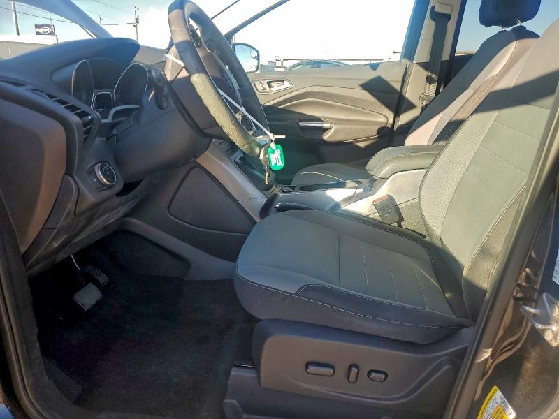 Photo 7 from auction – 2016 FORD ESCAPE SE with VIN 1FMCU9G92GUA68695