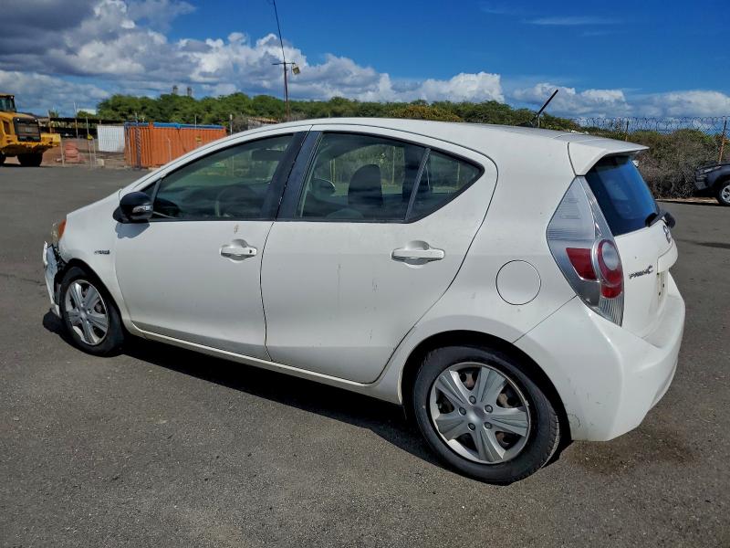 Photo 2 from auction – 2013 TOYOTA PRIUS C with VIN JTDKDTB34D1547259