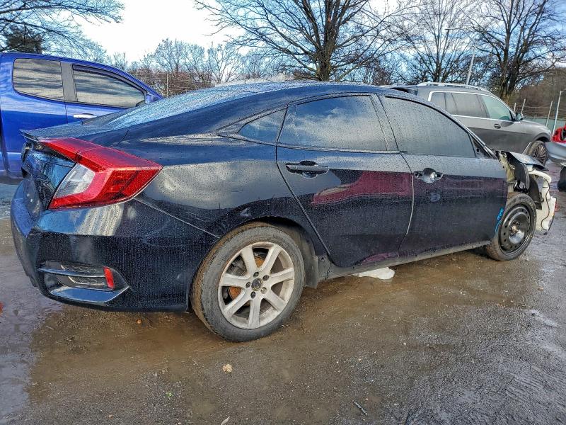 Photo 3 from auction – 2020 HONDA CIVIC with VIN 2HGFC2F82LH574238