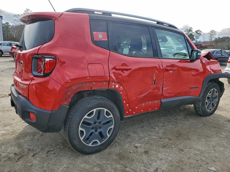 Photo 3 from auction – 2015 JEEP RENEGADE with VIN ZACCJBCT0FPB56450