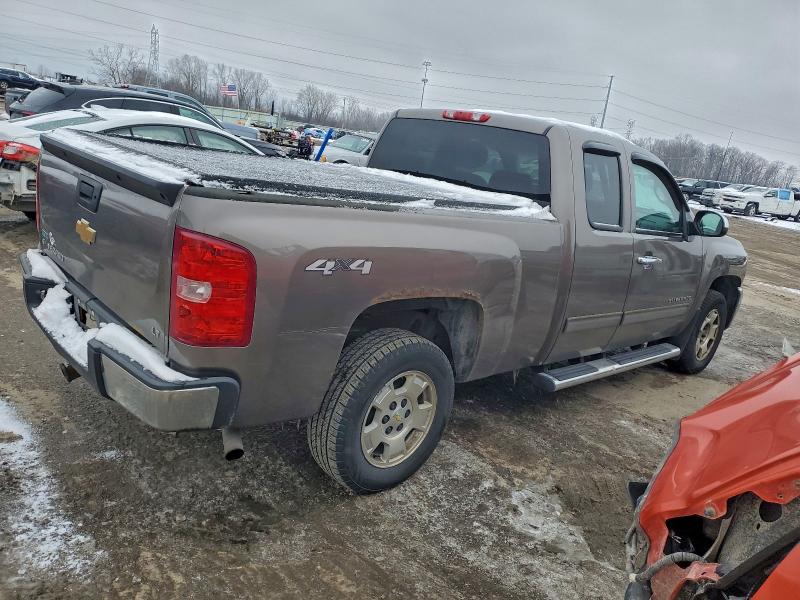 Photo 3 from auction – 2012 CHEVROLET SILVERADO with VIN 1GCRKSE77CZ304932