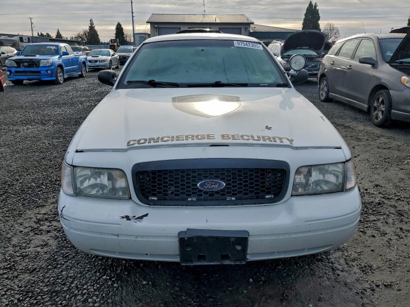 Photo 5 from auction – 2004 FORD CROWN VICT with VIN 2FAFP71W94X120488