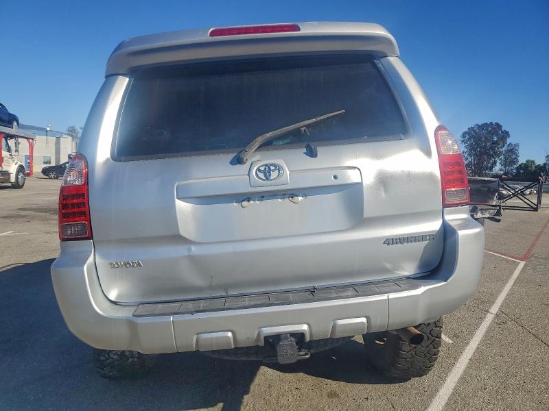 Photo 6 from auction – 2006 TOYOTA 4RUNNER SR with VIN JTEBU14R960091396