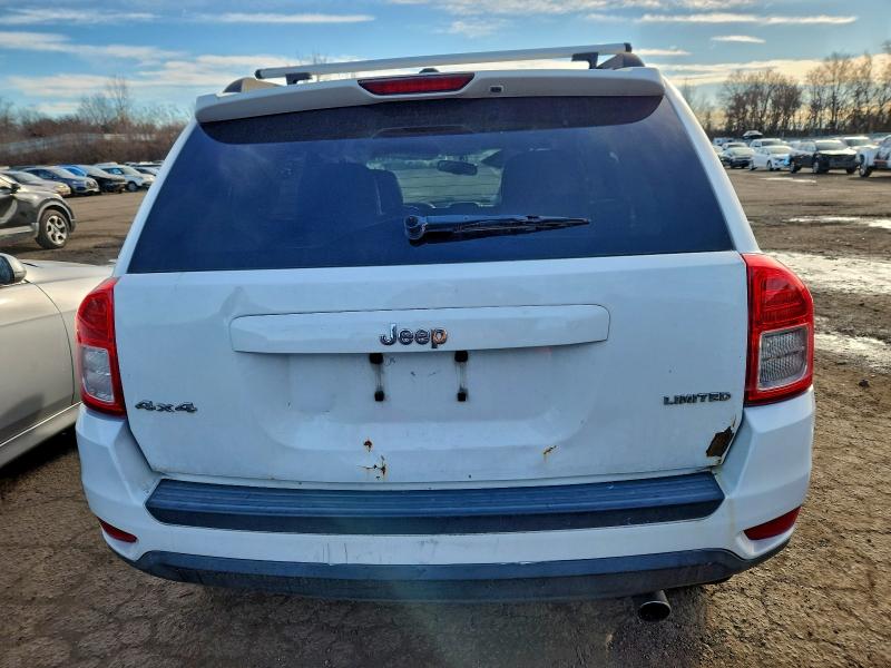 Photo 6 from auction – 2011 JEEP COMPASS LI with VIN 1J4NF5FB3BD158445